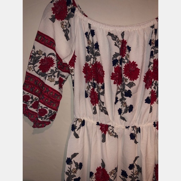 Dress - Picture 2 of 3